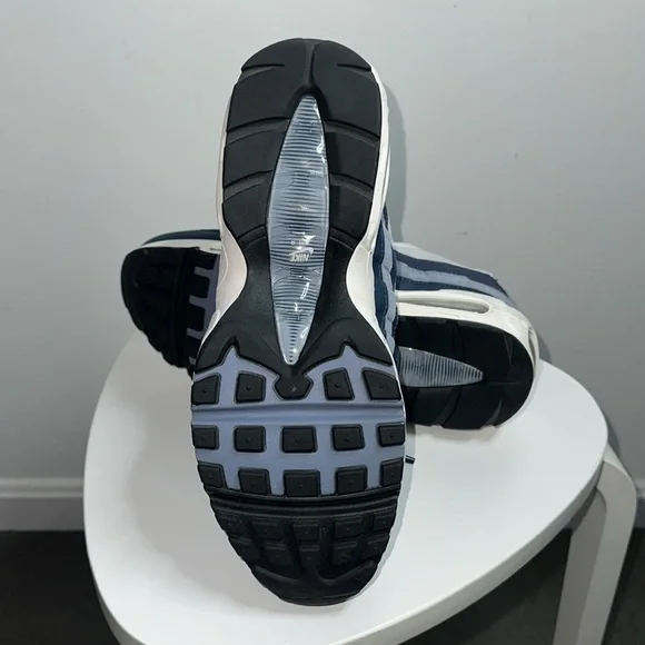 Nike Air Max 95 'Midnight Navy' - Picture 7 of 8